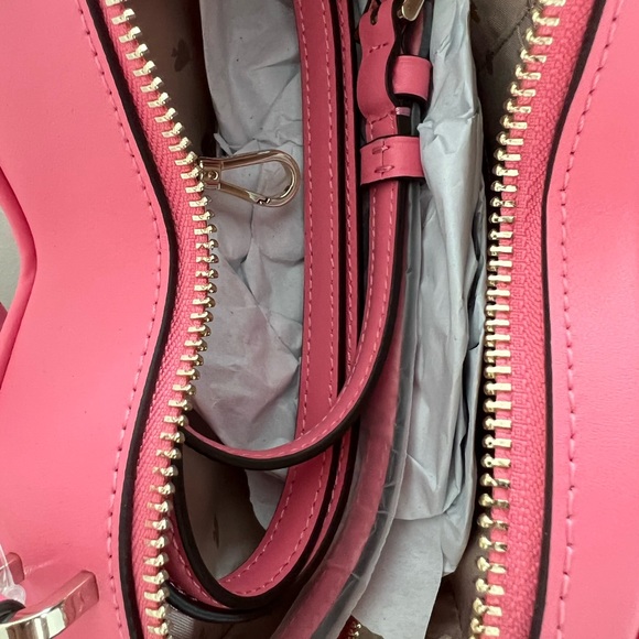 Kate Spade Love Shack Heart Crossbody BNWT - Picture 4 of 5